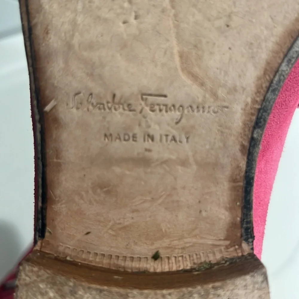 💗Salvatore Ferragamo hot pink loafers - Picture 9 of 12